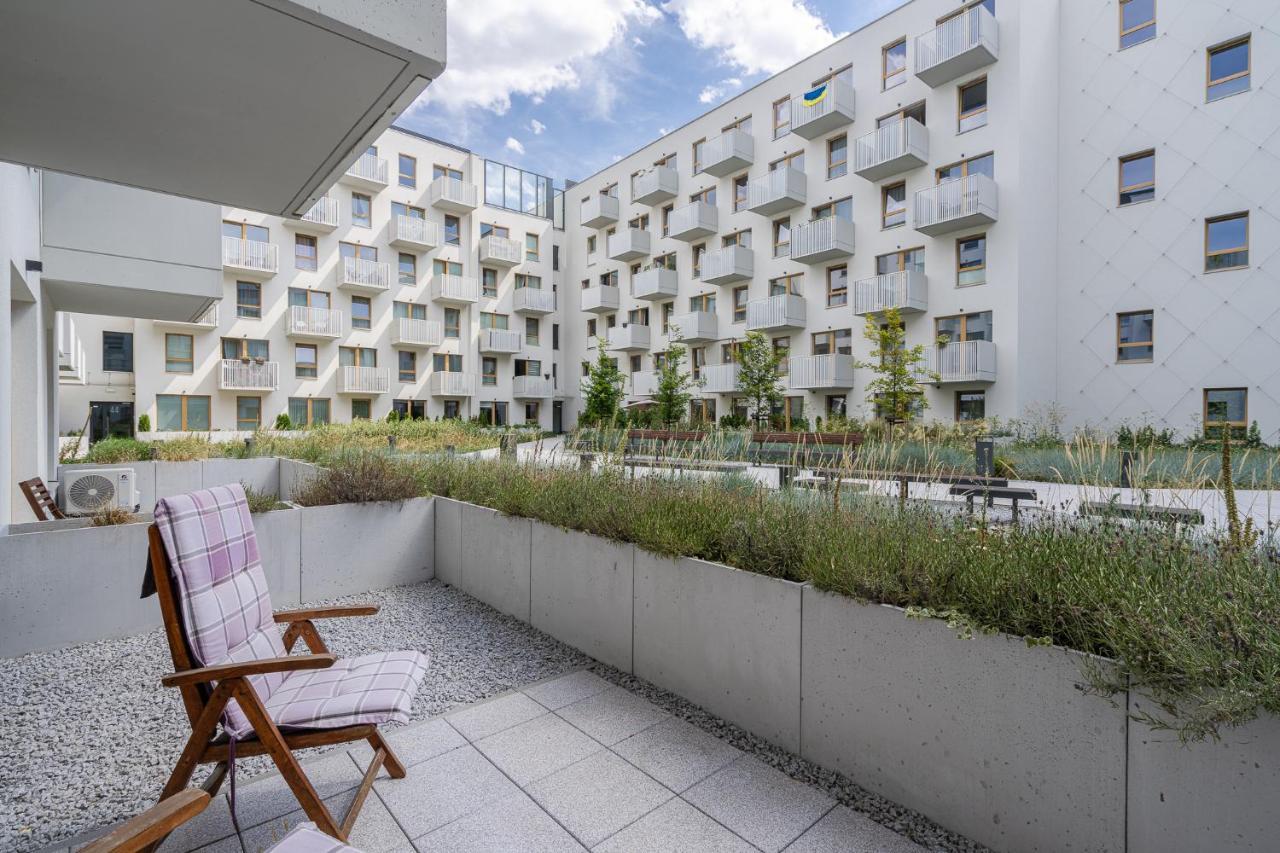 Rentplanet - Apartament Braniborska *